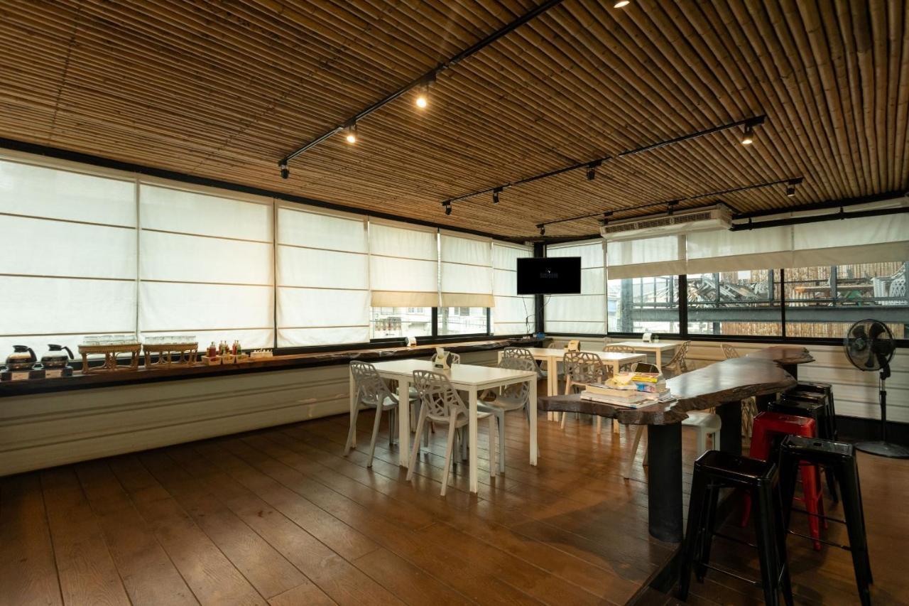 Hotel Pakchong Center Poshtel Zewnętrze zdjęcie