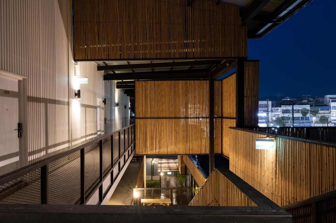 Hotel Pakchong Center Poshtel Zewnętrze zdjęcie