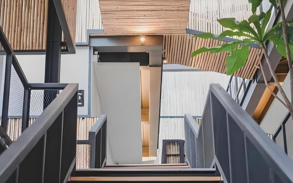 Hotel Pakchong Center Poshtel Zewnętrze zdjęcie